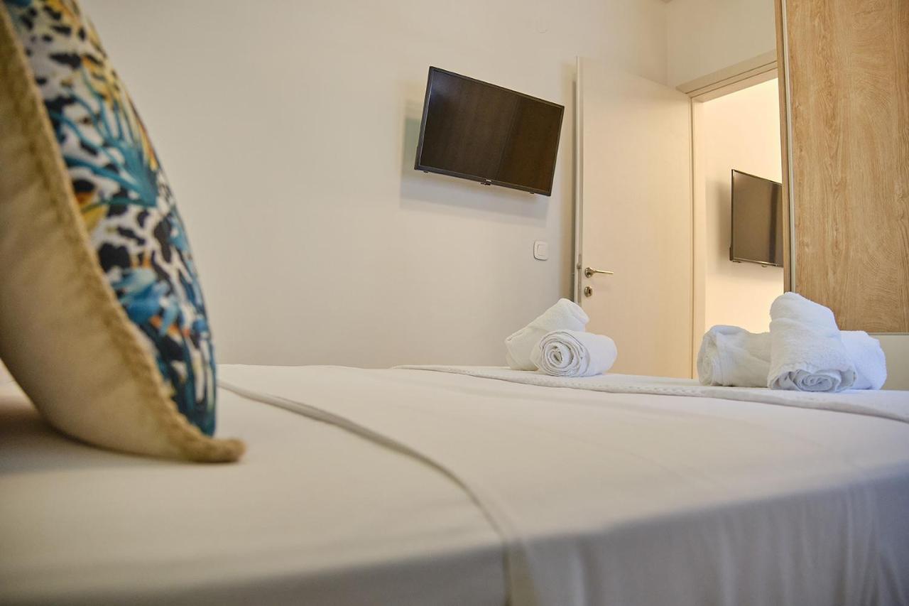 Elegant Central Apartment Veria - Με Ενδοδαπέδια Θέρμανση!!! ภายนอก รูปภาพ